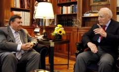 papoulias-karatzaferis