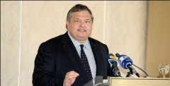 benizelos-synenteyxi