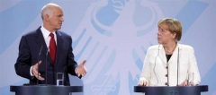 papandreoy-merkel-synenteyxi