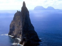 pyramida-thalasa